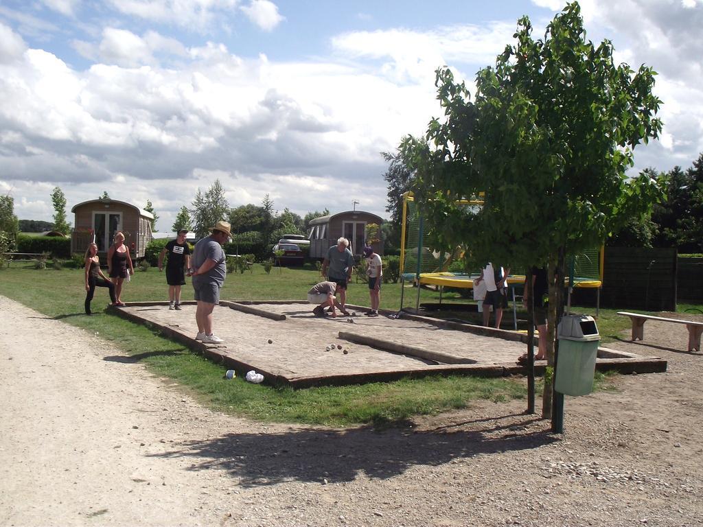 Camping De La Mottelette Forest-Montiers Exterior foto