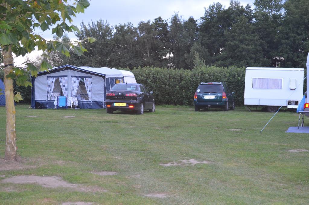 Camping De La Mottelette Forest-Montiers Exterior foto