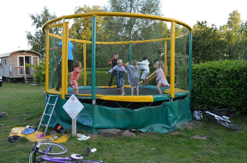 Camping De La Mottelette Forest-Montiers Exterior foto
